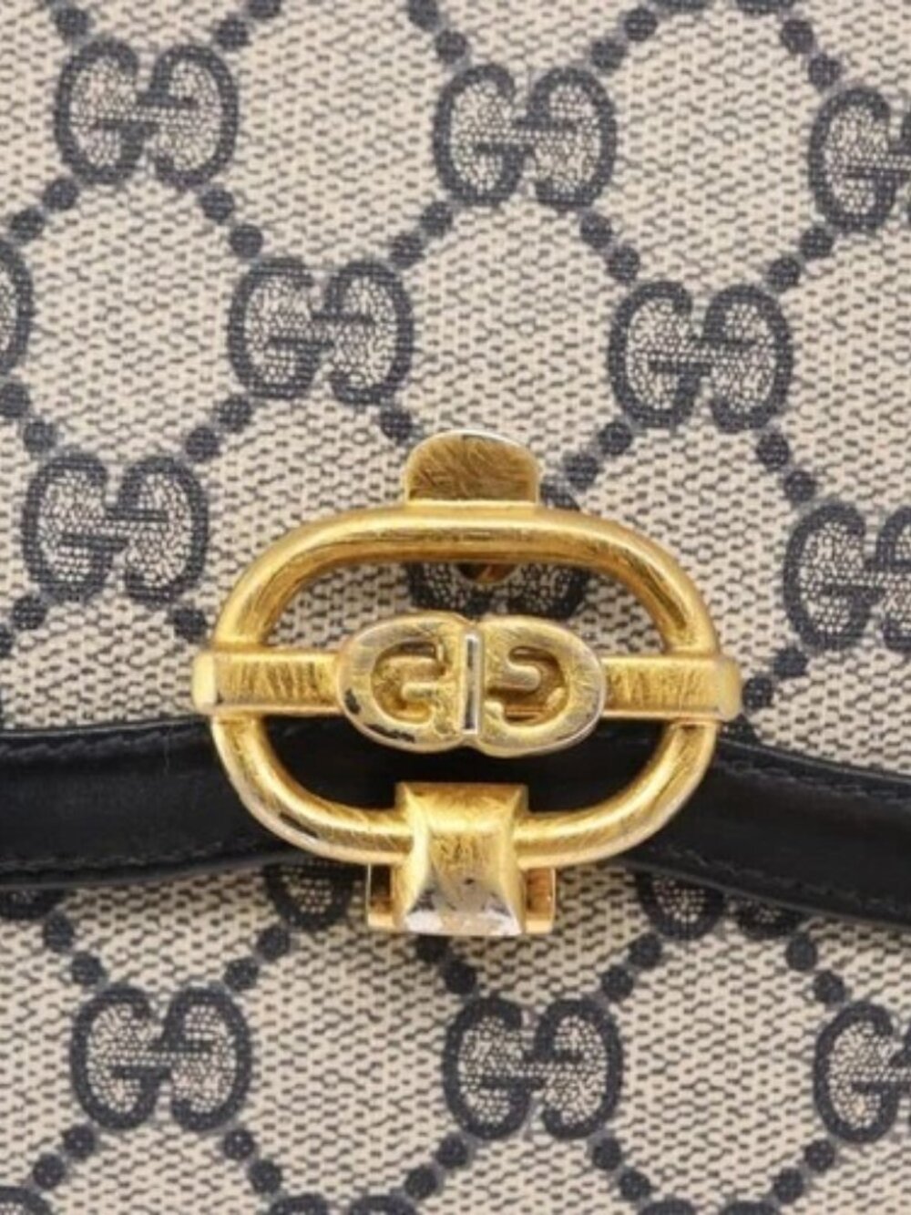 GUCCI GG Supreme Shoulder Bag PVC Navy Gold Auth gh1657 - Picture 10 of 16
